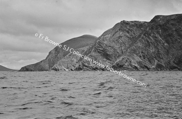 ON THE WAY TO CLARE ISLAND  IN THE BOAT THE ISLAND